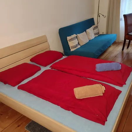 Апартаменты Comfy In Vinohrady Прага
